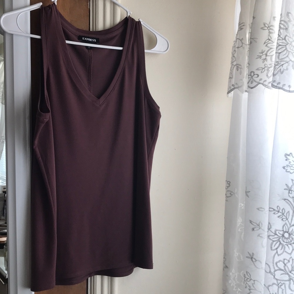 Brand new Purple express top